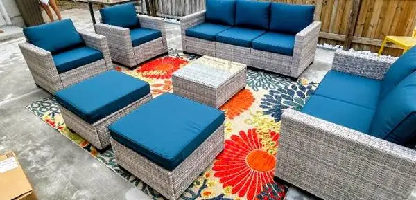 Modern 7-Piece Outdoor Conversation Sofa Set