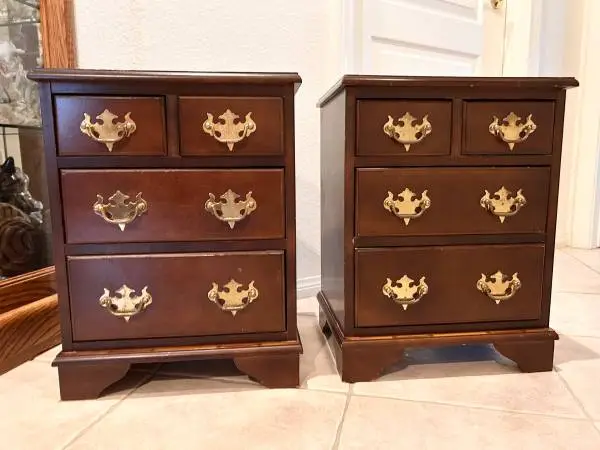 Set Of 2 Chippendale Style 4 Drawer Chests of Drawers.