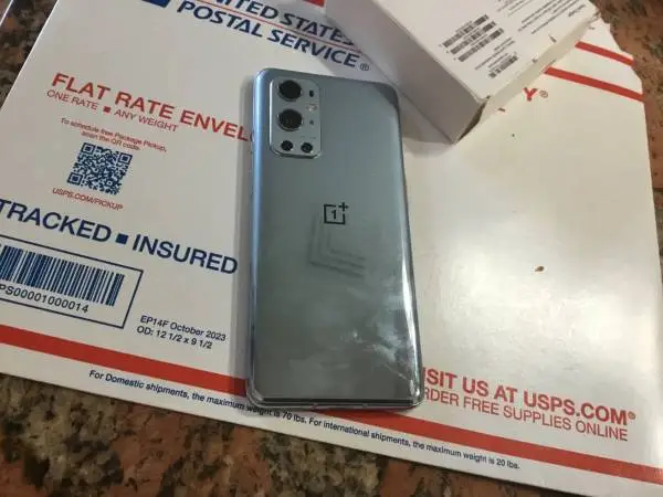 One plus 9 Pro 5G 128gb T-Mobile Unlocked