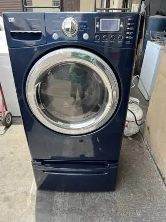 GOOD CONDITION BLUE COLOR LG DRYER HEAVY DUTY ALL CYCLES