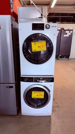 24IN WIDE FRONT LOAD WASHER AND DRYER