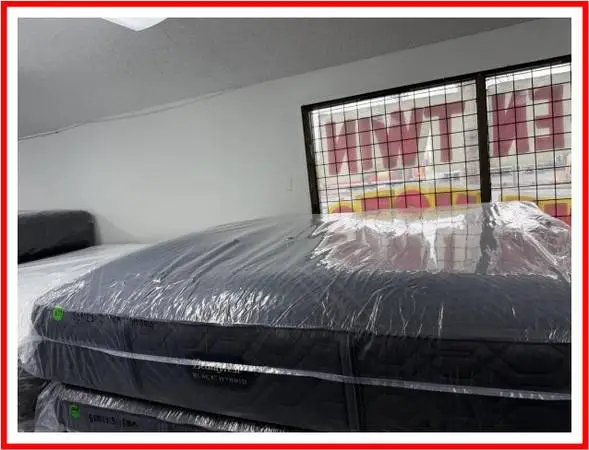 KING SIZE SIMMONS BEAUTYREST BLACK SERIES 2 (FIRM) HYBRID MATTRESS BED