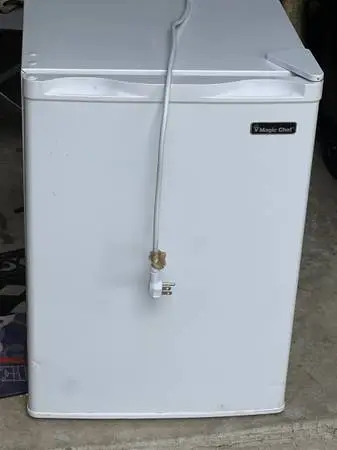 Magic Chef Mini Fridge