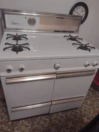 vintage gas range