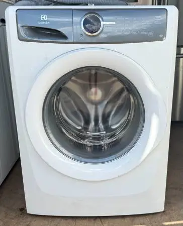 Clean & Tested Electrolux 4.3 cu ft Front-Load Washer White — $200