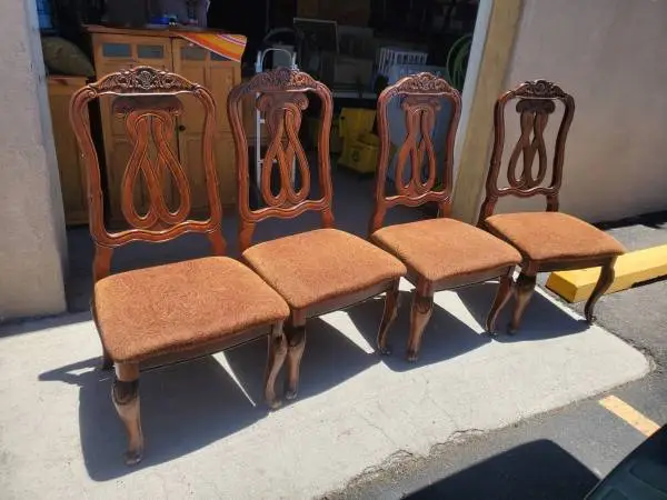 4 elegant dining chairs