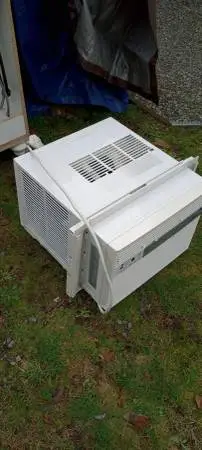 Window Air Conditioner - Danby