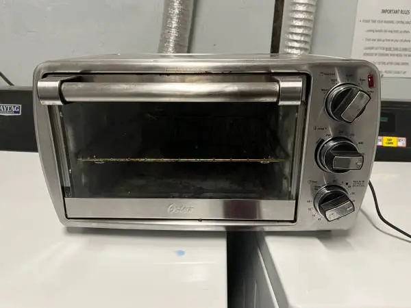 Oster Electric Heat Conventional Black Stainless Steel Toaster Oven