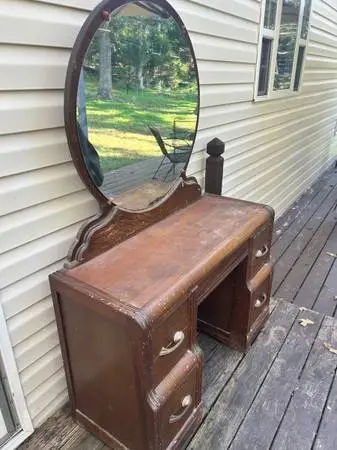 Vanity