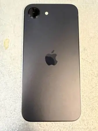 unlocked iphone 16e 128GB with accessories