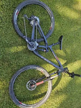 2017 Trek dual suspension mountain bike