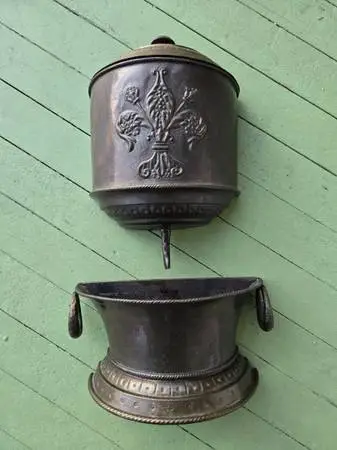 Vintage Italian Repoussé Lavabo