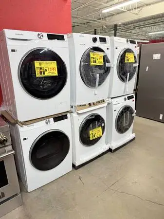 24IN WIDE WASHER AND DRYER SET