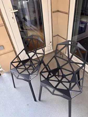 DESIGNER CHAIRS