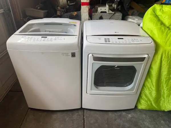 LG Diamond Glass washer & gas dryer for sale.