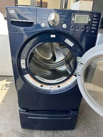GOOD CONDITION BLUE COLOR LG GAS DRYER ALL CYCLES