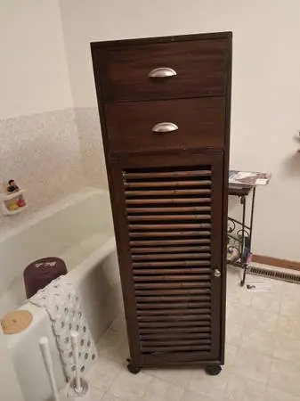 Tall cabinet