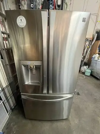 KENMORE STAINLESS STEEL BOTTOM FREEZER FRIDGE WATER/ICE 23.0 cuf
