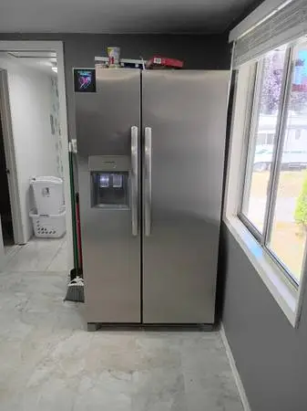 Frigidaire refrigerator