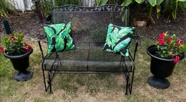 7 Beautiful Restored Vintage Restored Wrought Iron Pieces For Sale (see picture