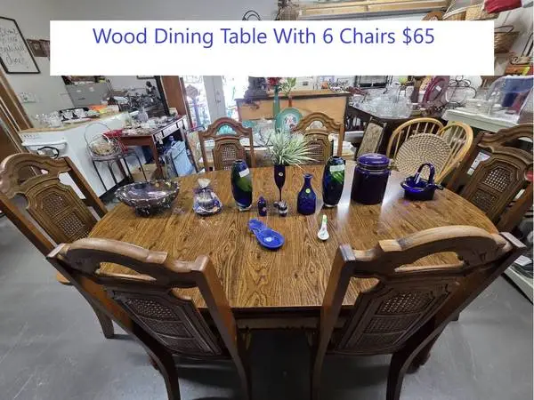 Wood table With 6 chairs