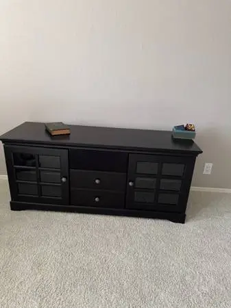 Tv cabinet