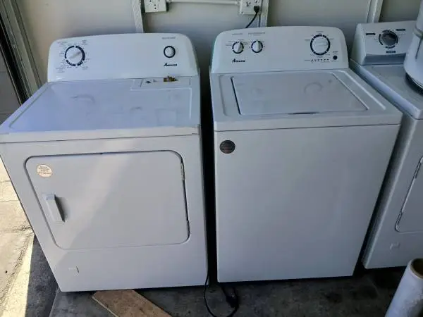 Amana traditional washer and gas dryer