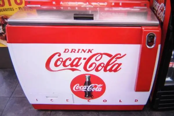 1950 Restored Coca Cola Machine