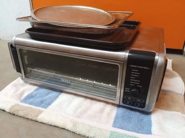 Ninja Foodi Air Fryer Toaster Oven 8 in 1 (Nice)