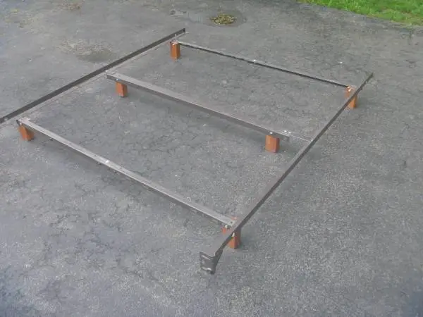 Bed frame/box spring
