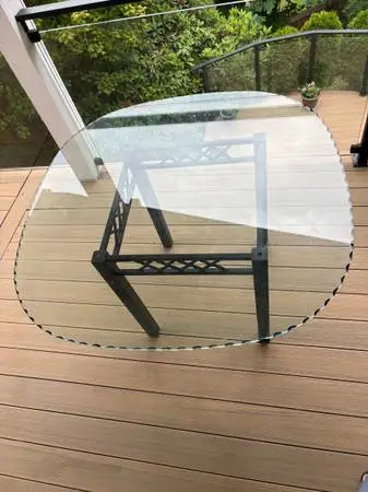 Glass dining table & 4 chairs
