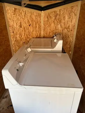 Washer & Dryer Set