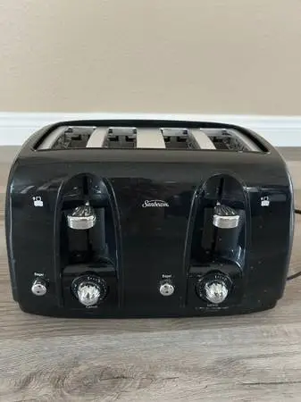 TOASTER