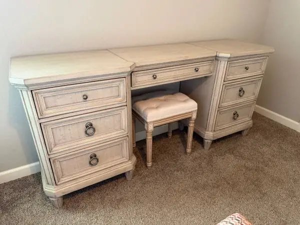 Distressed White Vanity Desk with Stool and Matching Bed Bench