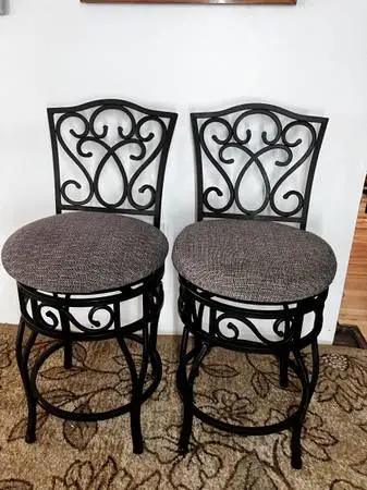 2 matching counter height bar stools
