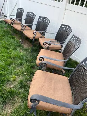 7 Pieces Martha Stewart Living Patio Set