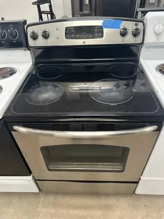 GE Stainless Steel Electric 4 Burner Stove 713-376-0356