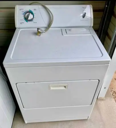 #15 Whirlpool Electric Dryer. Good Working Condition