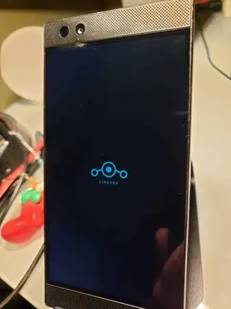 Razer Phone 1 - 64 GB - Black (Unlocked) DeGoogled