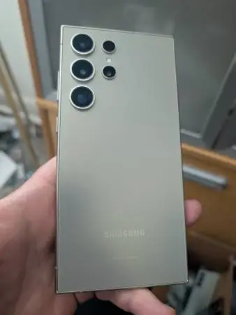 Att/cricket Samsung Galaxy s24 ultra 256gb
