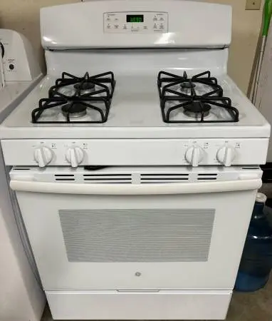 Newer White GE Gas Stove  30” Width