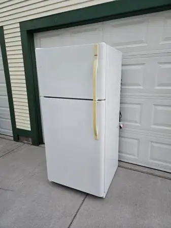Clean Kenmore 30 Refrigerator Fridge *Works Great*