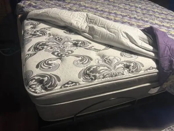 King Majestic Dream Latex Hybred Firm Mattress Only
