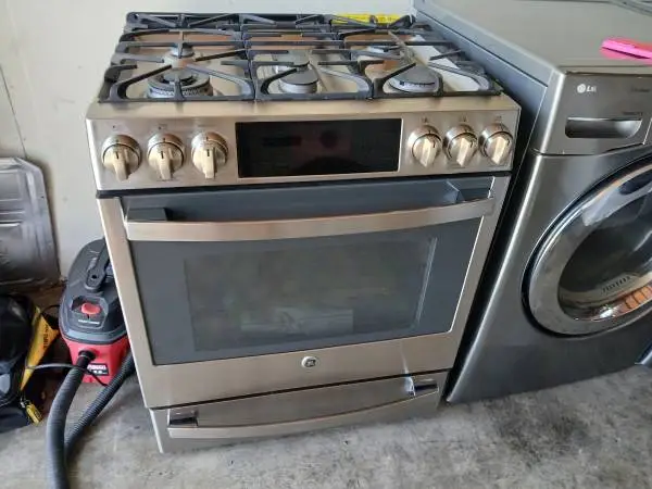 Ge profile New! Stainless steel slide in gas stove
