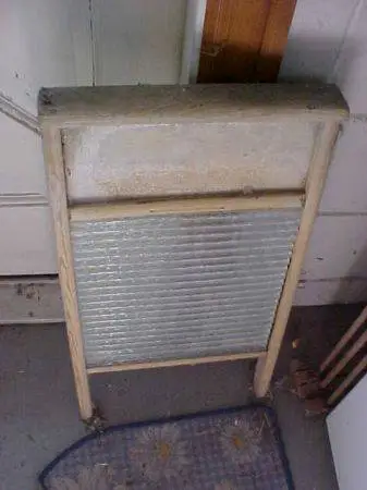 * Excellent Antique Washboards, Super Solid Oak Rocking Chair, others