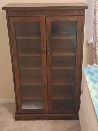 cd or book rack