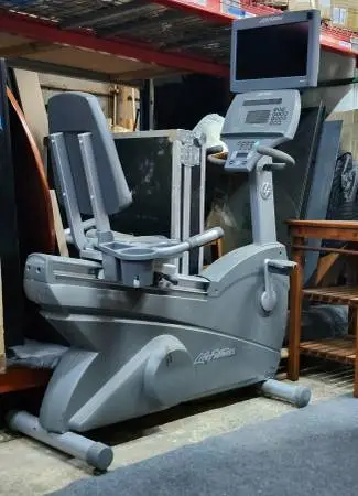 Life Fitness 95Ri Integrity Series Recumbent Bike