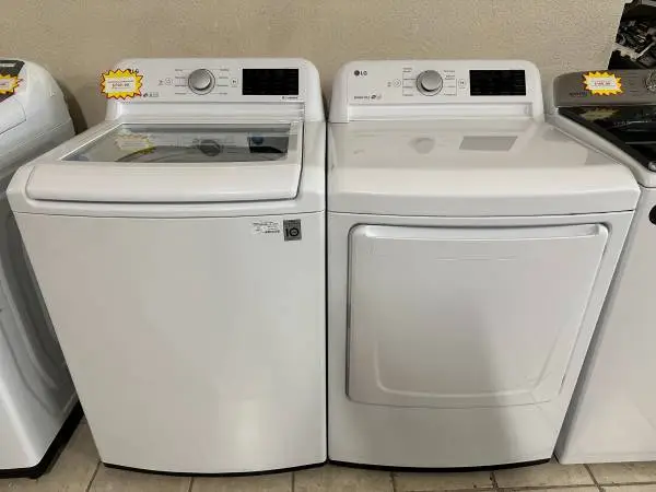 LG WT7100CW/DLE7100W washer & Electric dryer LIKE NEW W/ WARRANTY!