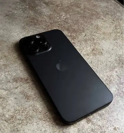 IPhone 15 Pro Max Unlocked