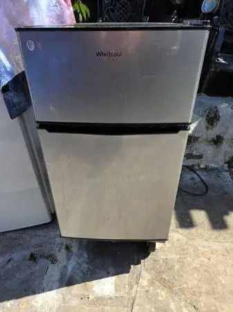 Small refrigerator